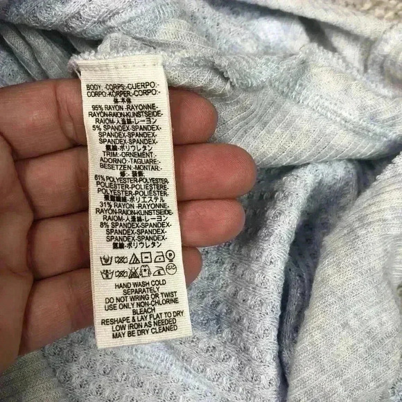 We The Free Thermal Long Sleeve Top Boho V Neck Top Catalina Blue Color Sz S - Picture 6 of 8